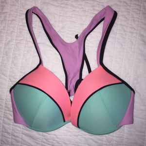 Block color bikini top